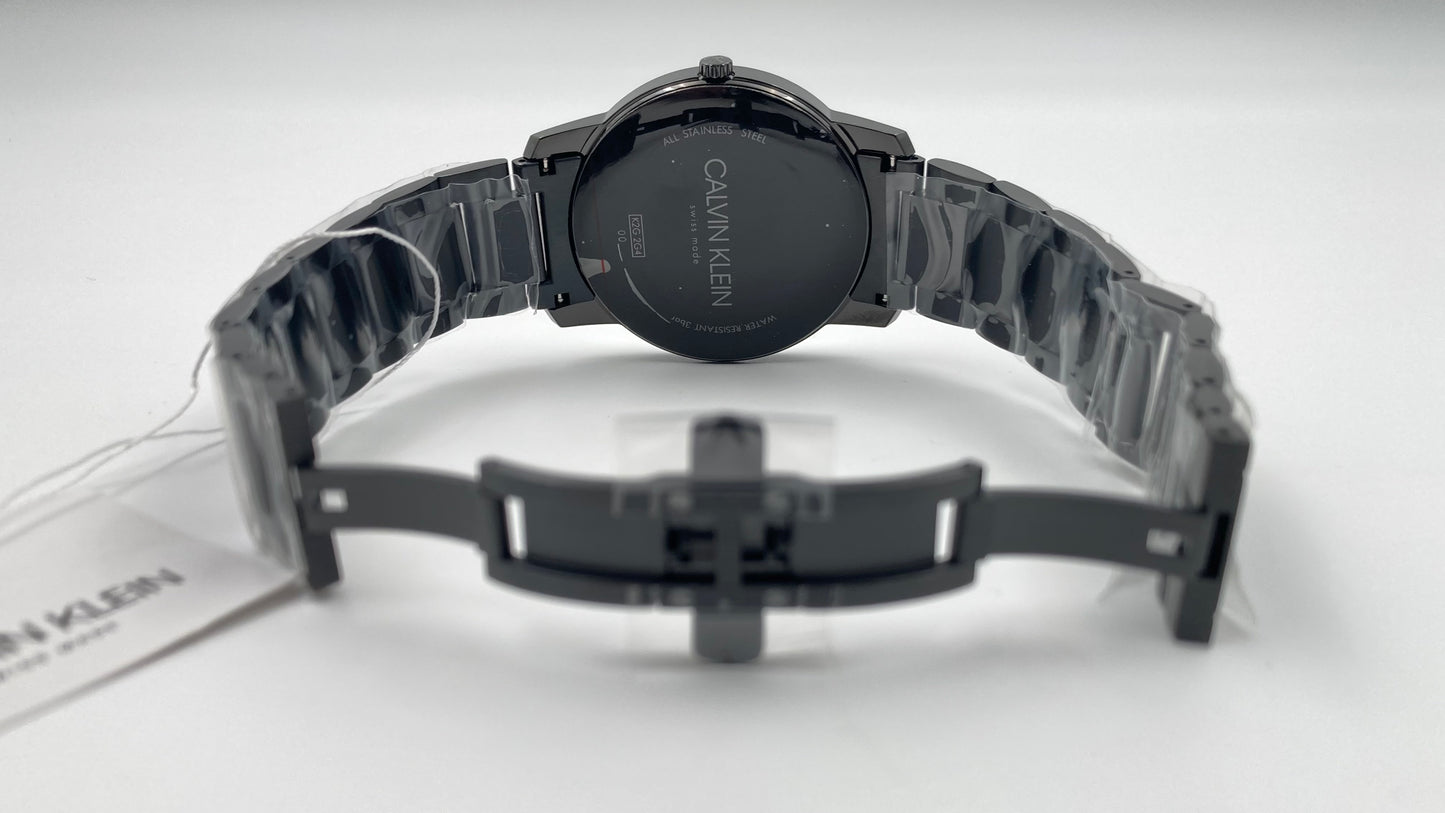 Neue, in der Schweiz hergestellte CALVIN KLEIN City Quartz Herrenuhr mit schwarzem Zifferblatt