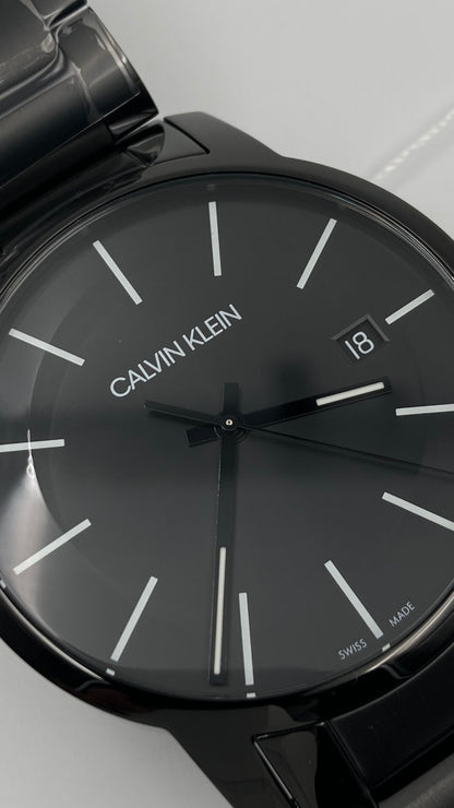 Neue, in der Schweiz hergestellte CALVIN KLEIN City Quartz Herrenuhr mit schwarzem Zifferblatt