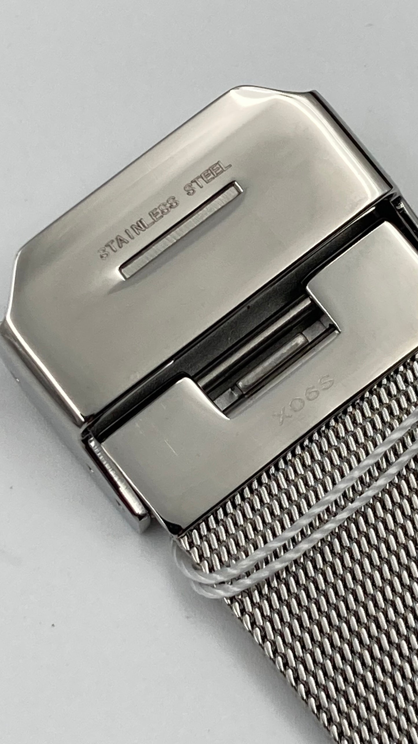 New Swiss Made CALVIN KLEIN Impulsive Black Dial Steel Mesh Ladies Watch