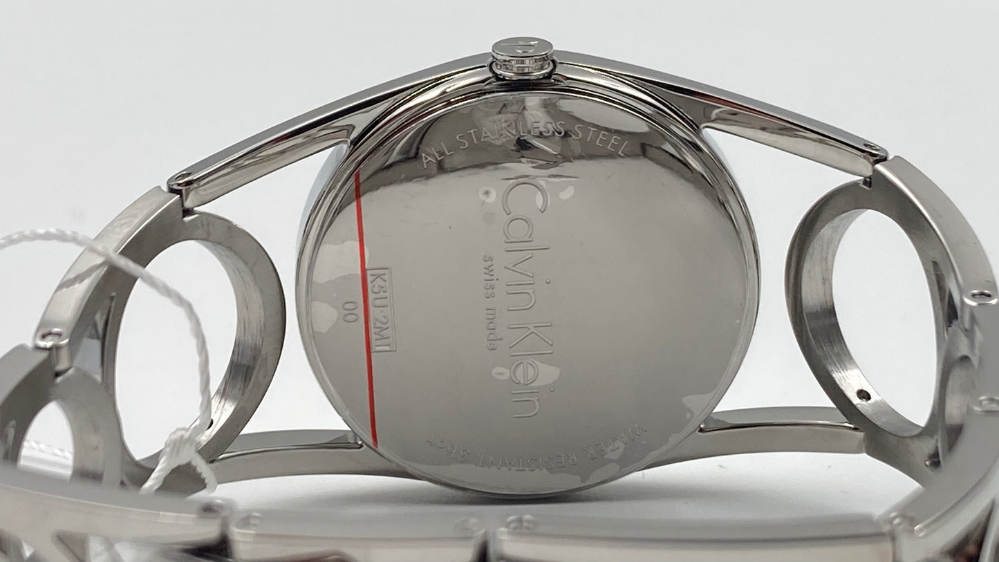 New Swiss Made CALVIN KLEIN Round Silver Dial Medium Ladies Quartz Watch