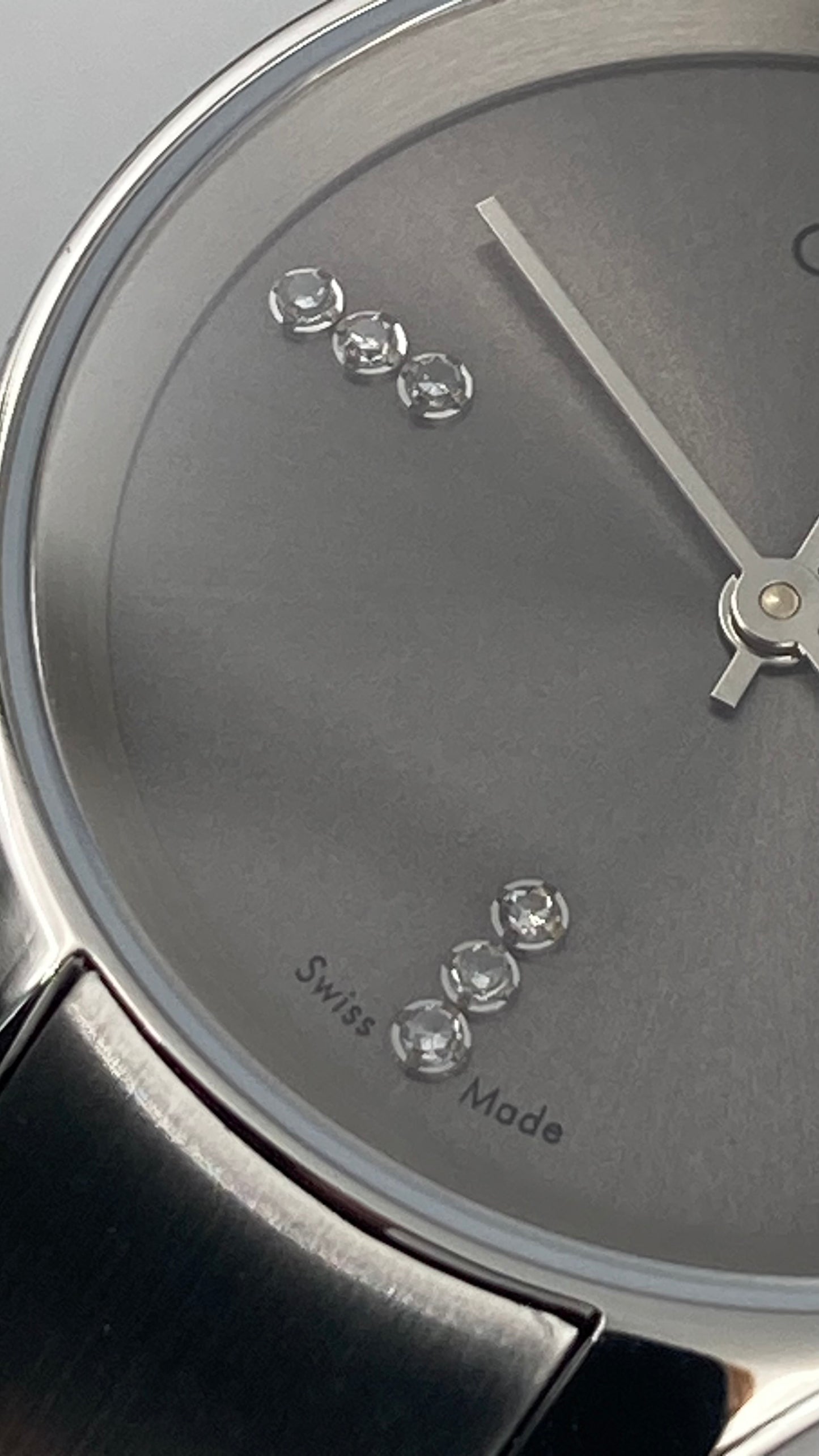 New Swiss Made CALVIN KLEIN Simplicity Quartz Silver Dial Ladies Watch