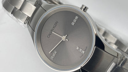 New Swiss Made CALVIN KLEIN Simplicity Quartz Silver Dial Ladies Watch