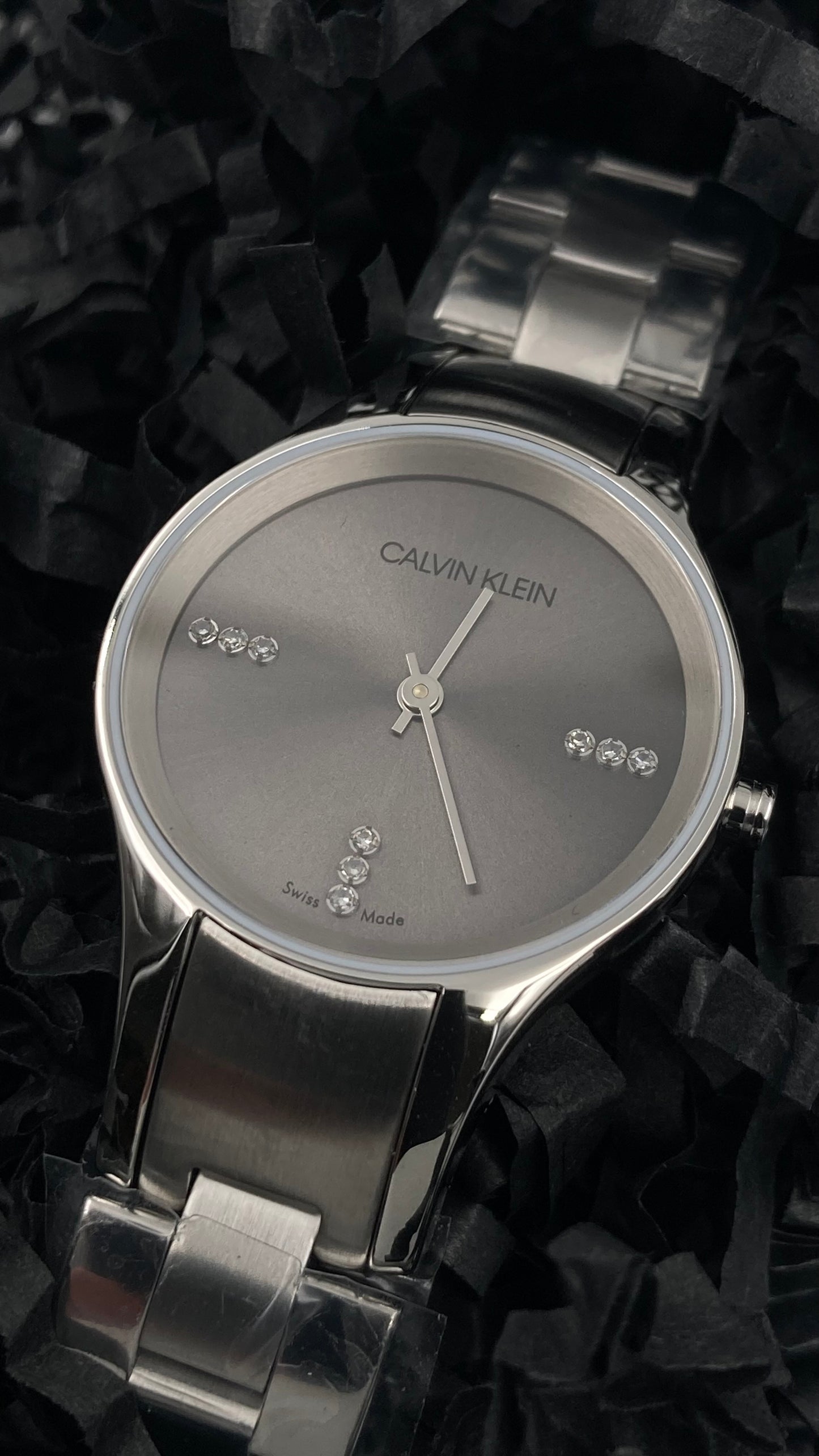 New Swiss Made CALVIN KLEIN Simplicity Quartz Silver Dial Ladies Watch