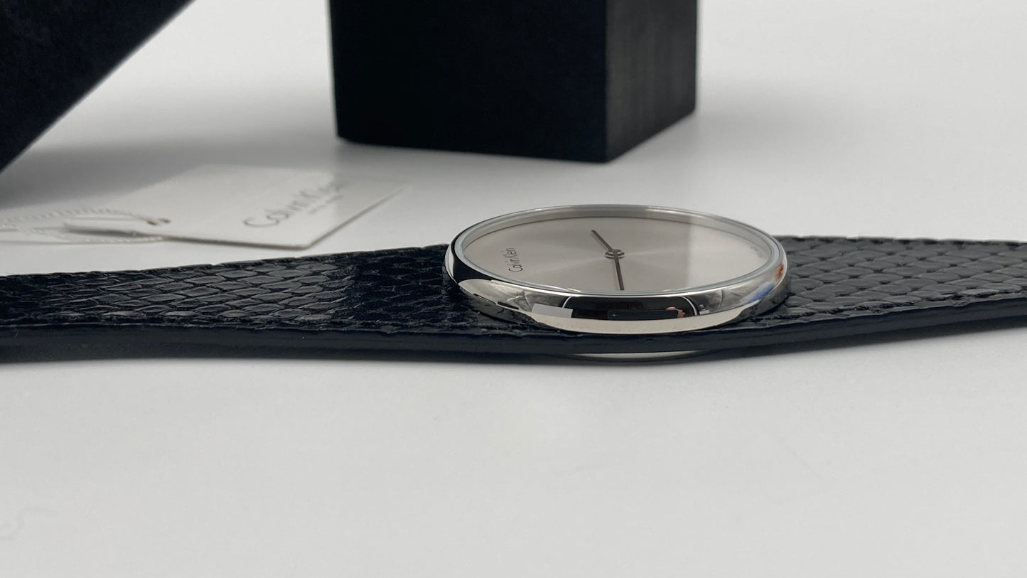 Neue, in der Schweiz hergestellte CALVIN KLEIN „Spellbound“ Damenuhr mit grauem Zifferblatt