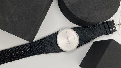 Neue, in der Schweiz hergestellte CALVIN KLEIN „Spellbound“ Damenuhr mit grauem Zifferblatt