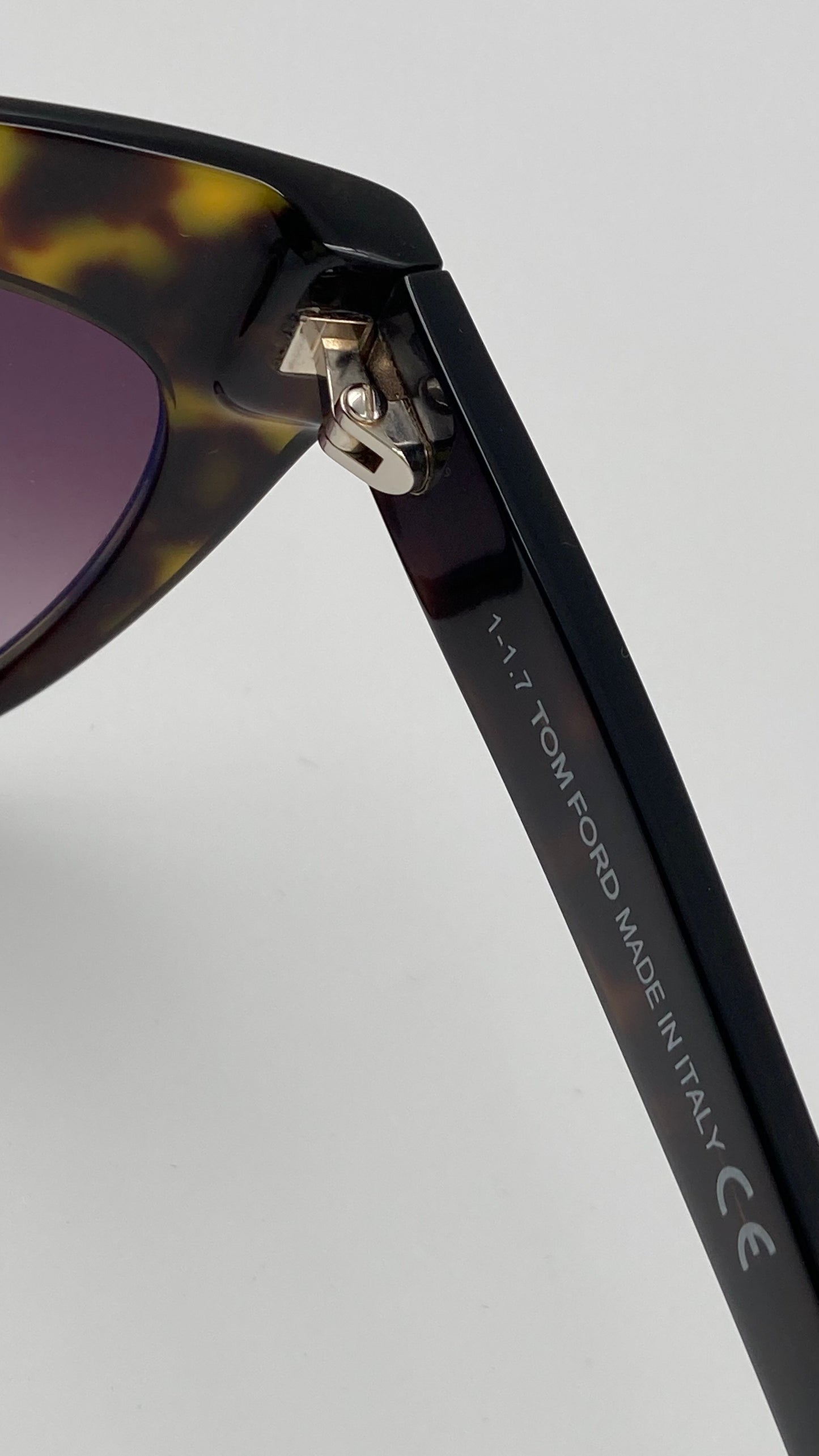 *NEW* TOM FORD FT0523 NIKA SUNGLASSES - DARK HAVANA BROWN