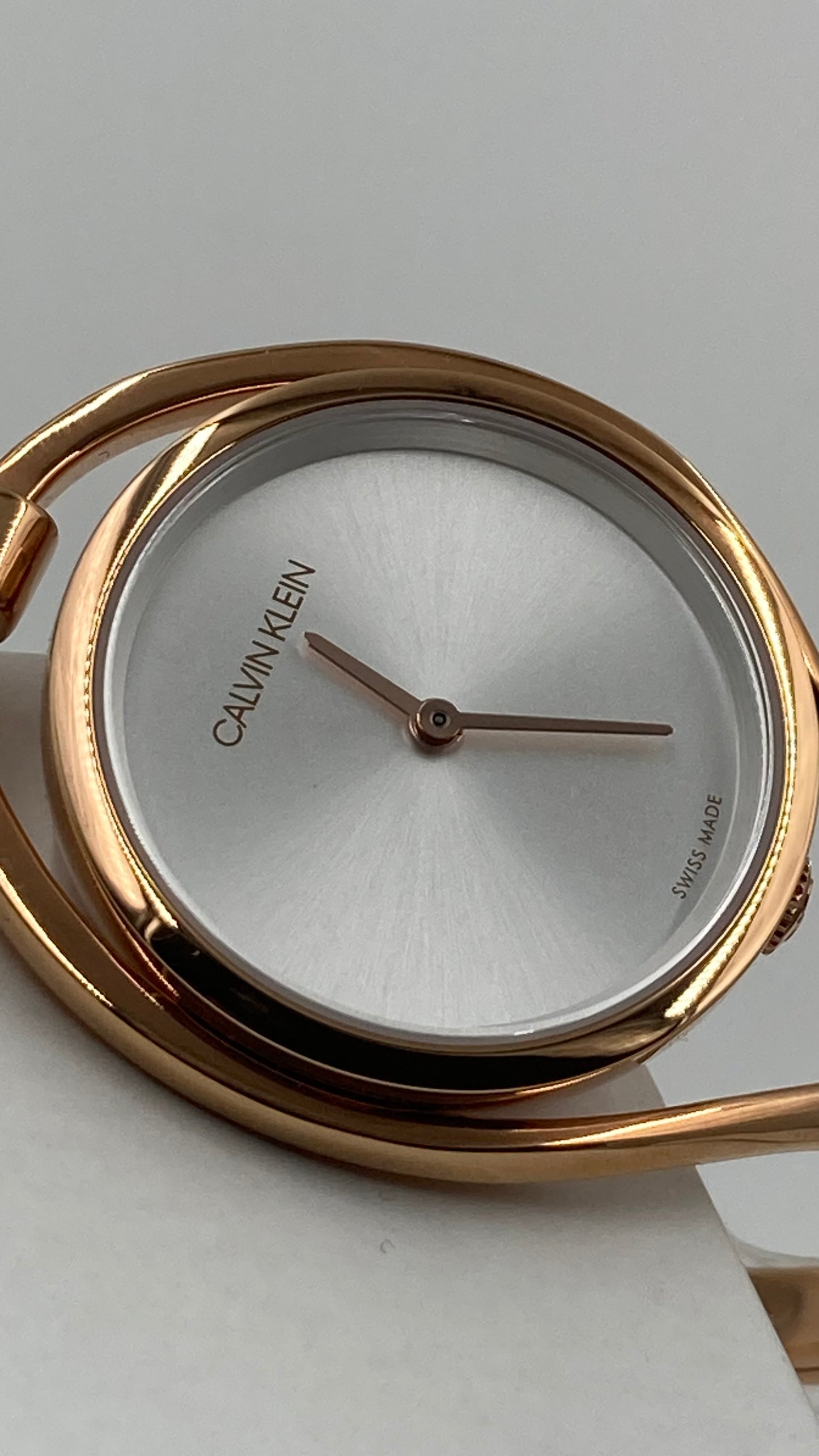 New Swiss Made CALVIN KLEIN Light Silver Dial Medium Ladies Quartz Watch