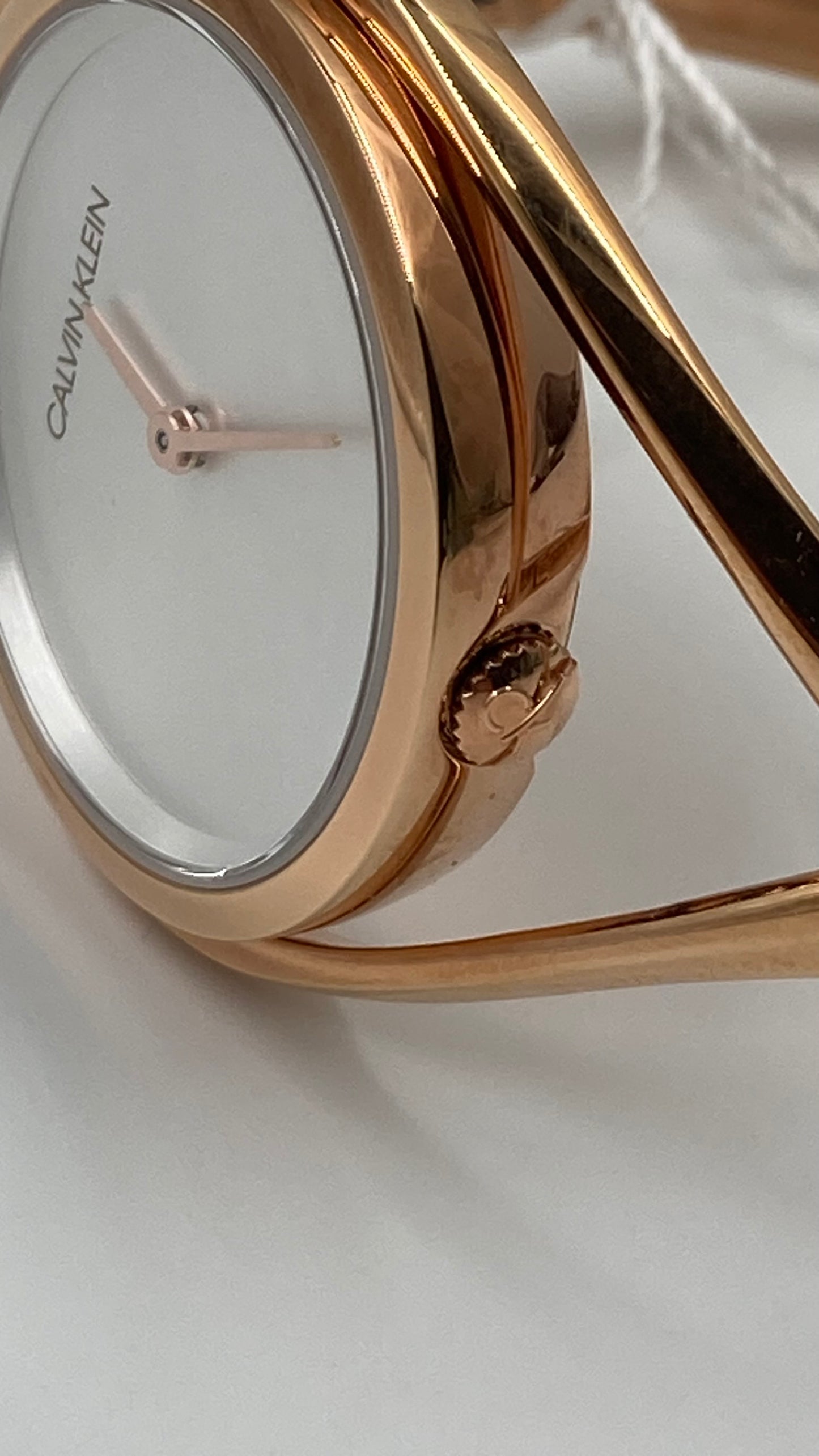 New Swiss Made CALVIN KLEIN Light Silver Dial Medium Ladies Quartz Watch