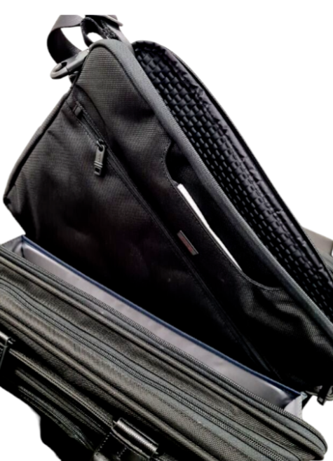 New TUMI ALPHA 2 DELUXE BUSINESS TROLLEY WITH LAP TOP BAG