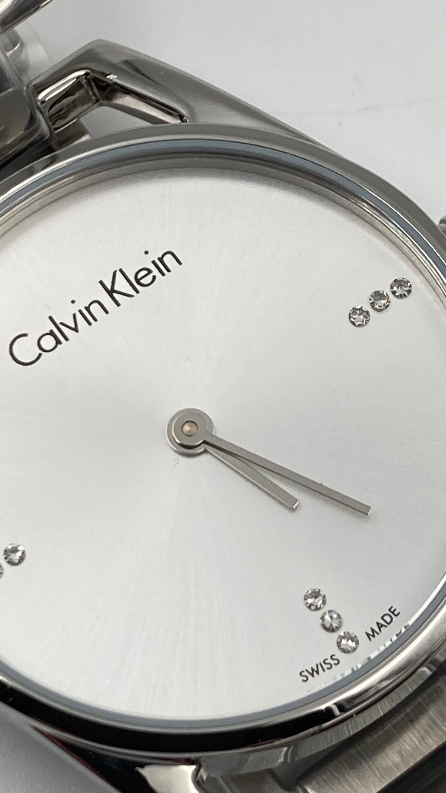 New Swiss Made CALVIN KLEIN Dainty Diamonds Silver Dial Ladies Watch
