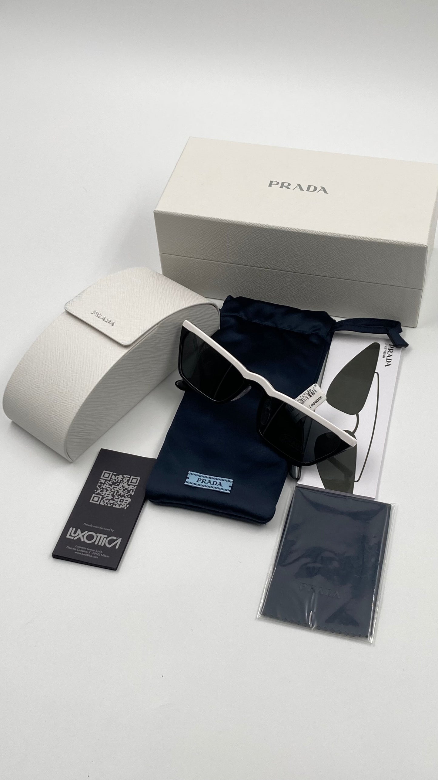 *NEW* PRADA ULTRAVOX SPECIAL COLLECTION SPR19U YC4 5S0 SUNGLASSES - BLACK/WHITE