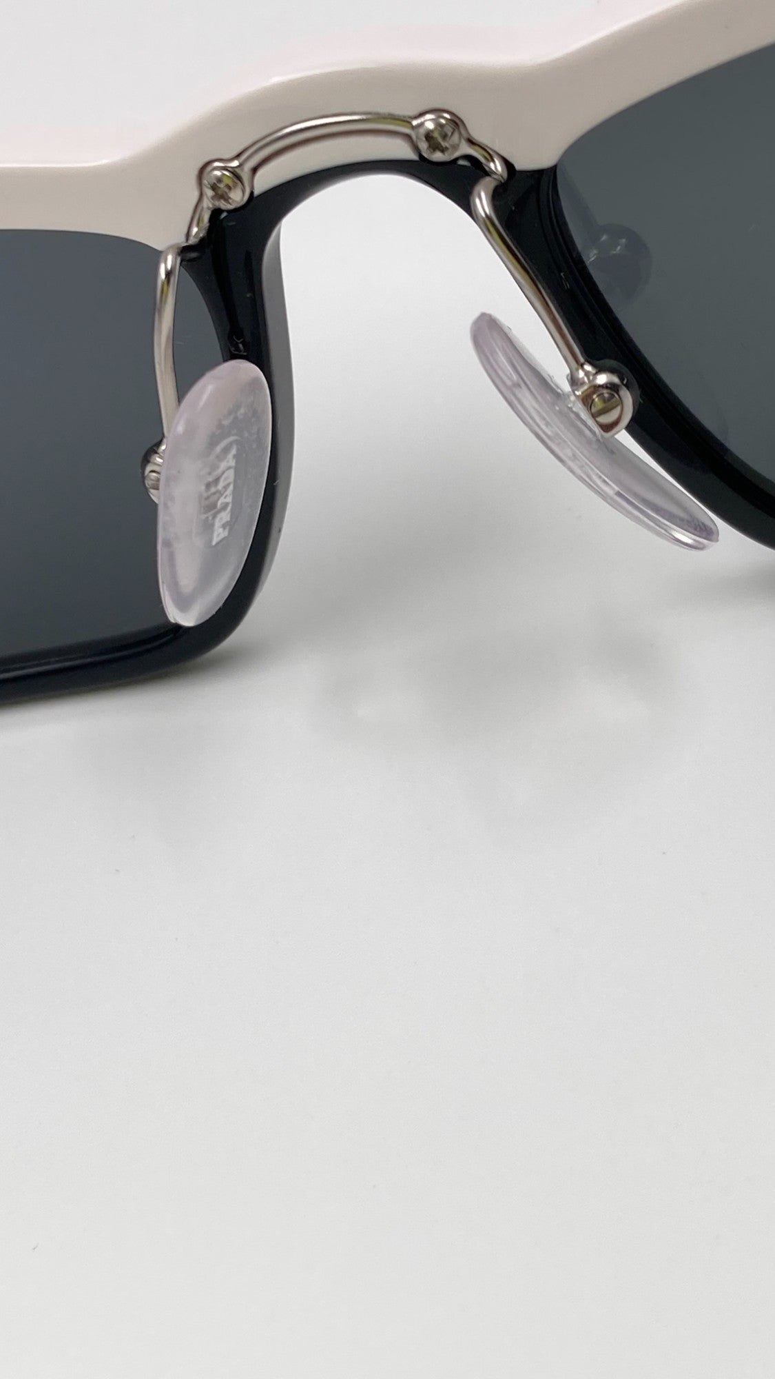 *NEW* PRADA ULTRAVOX SPECIAL COLLECTION SPR19U YC4 5S0 SUNGLASSES - BLACK/WHITE