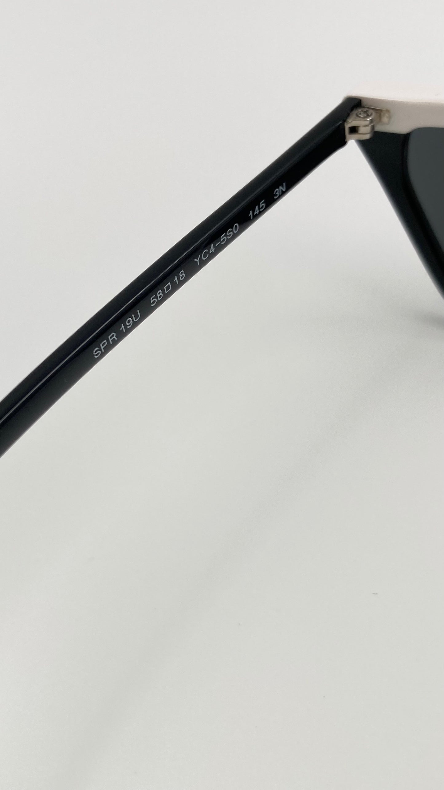 *NEW* PRADA ULTRAVOX SPECIAL COLLECTION SPR19U YC4 5S0 SUNGLASSES - BLACK/WHITE