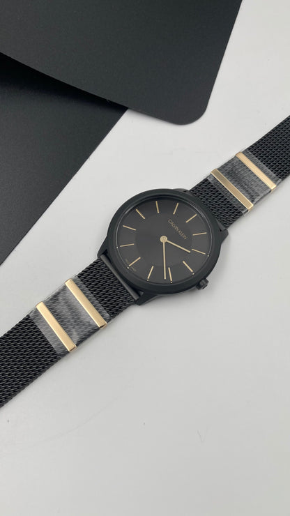 Neue, in der Schweiz hergestellte CALVIN KLEIN Minimal Quartz Damenuhr mit schwarzem Zifferblatt