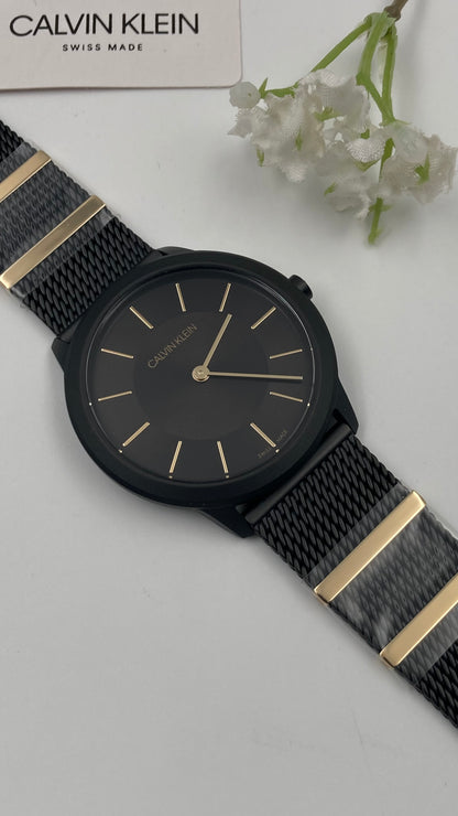 Neue, in der Schweiz hergestellte CALVIN KLEIN Minimal Quartz Damenuhr mit schwarzem Zifferblatt