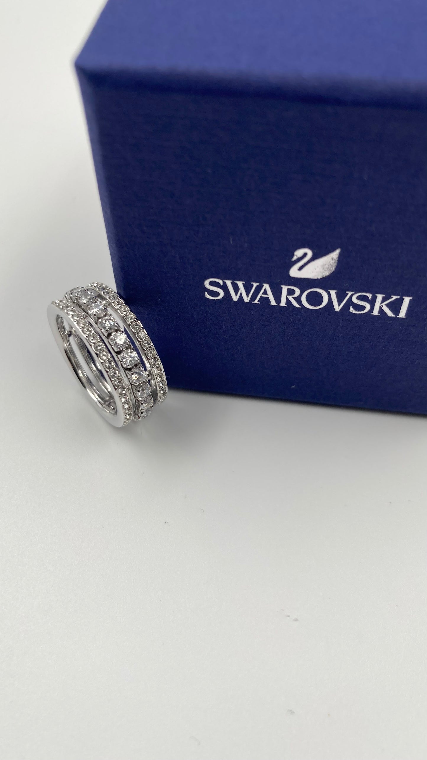 New SWAROVSKI BAGUETTE FURTHER RING - WHITE CRYSTALS - SILVER - SIZE 50