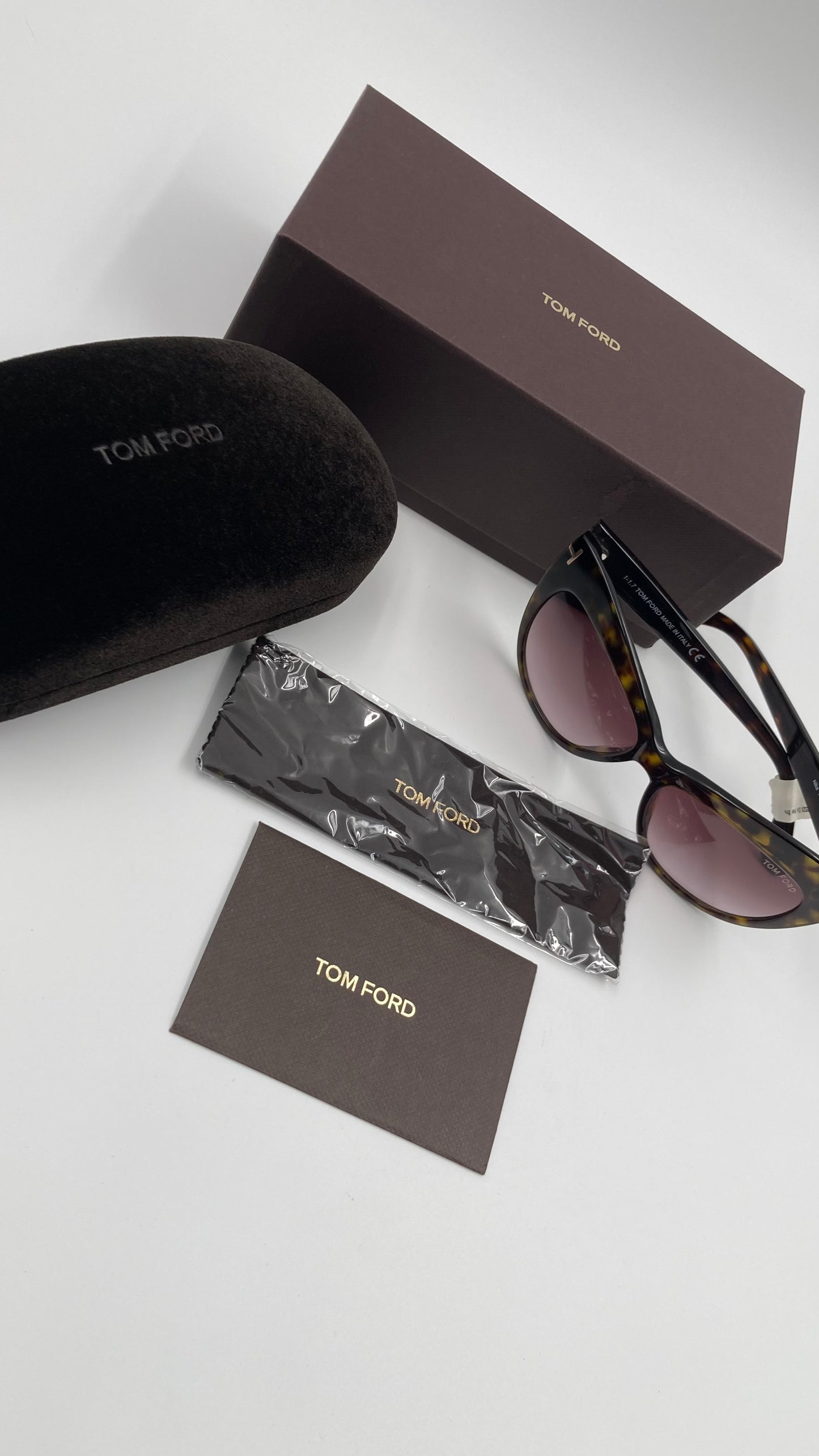 *NEW* TOM FORD FT0523 NIKA SUNGLASSES - DARK HAVANA BROWN