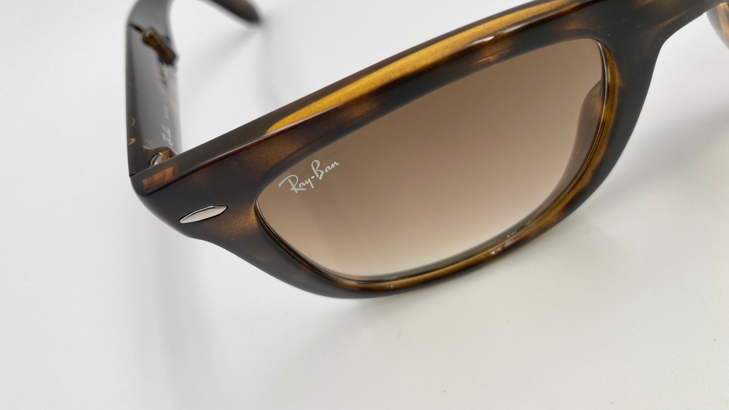 Neu RAY BAN - RB4105 - FOLDING WAYFARER Sonnenbrille