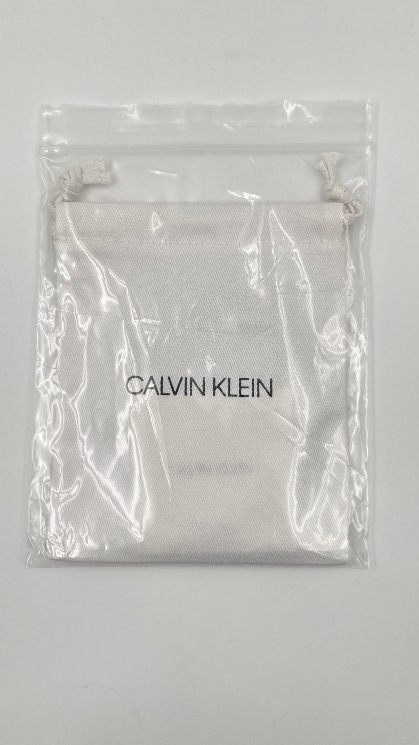 *NEW* CALVIN KLEIN SPRING KJ9FMF00010L STAINLESS STEEL BANGLE - SILVER