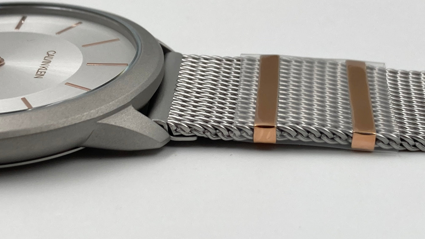 Neue, in der Schweiz hergestellte CALVIN KLEIN Minimal Quartz Damenuhr mit silbernem Zifferblatt