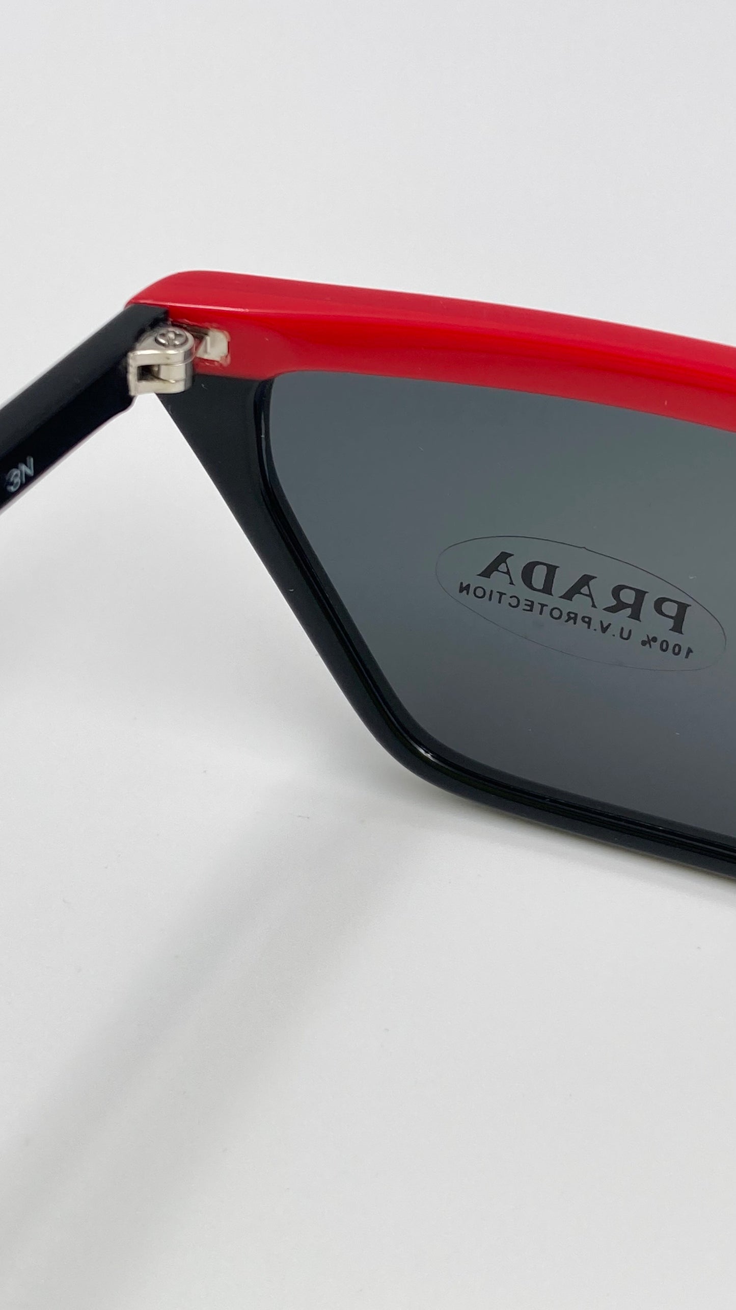 *NEW* PRADA ULTRAVOX SPECIAL COLLECTION SPR19U YVH 5S0 SUNGLASSES - BLACK/RED